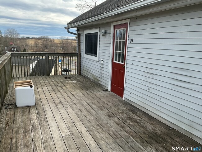 Building Photo - 2 Straits Turnpike Ln