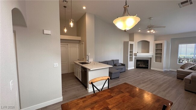 Building Photo - 5252 Island Chain Rd