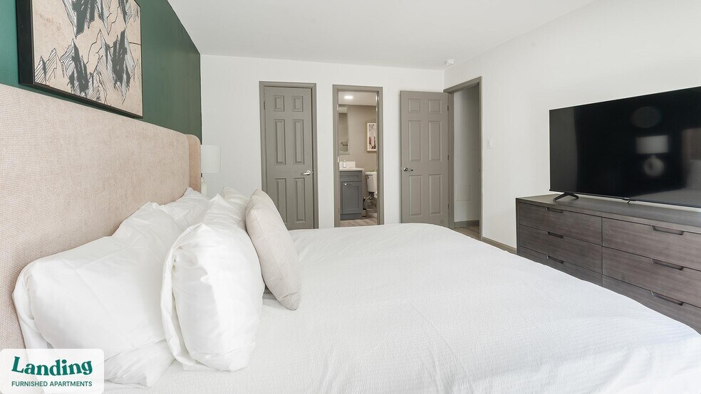 Building Photo - 6220 Springhill Dr