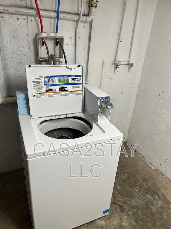 Building Photo - 4915 Saddlebrook Ln