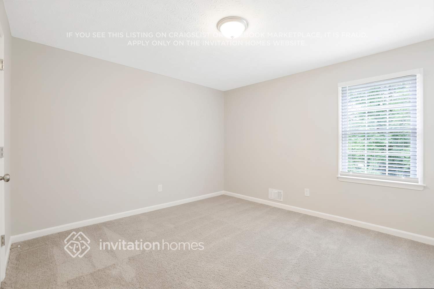 Building Photo - 964 Oak Moss Dr