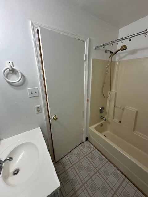 Bathroom #2 - 218 Highland Blvd