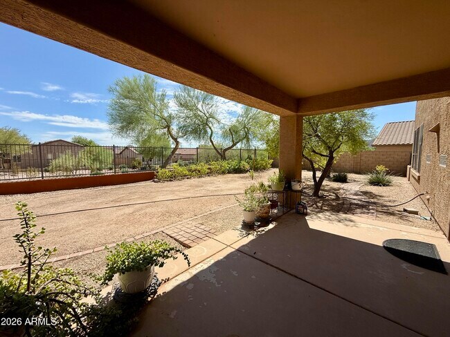 Building Photo - 27277 N 86th Ave