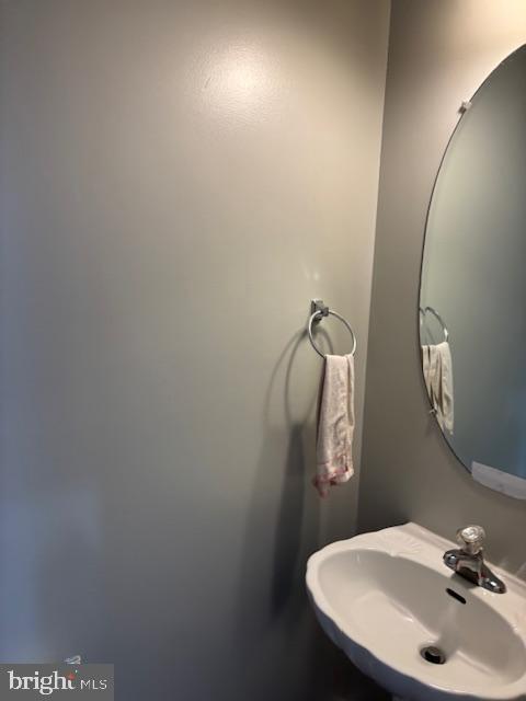 Building Photo - 4258 Normandy Ct