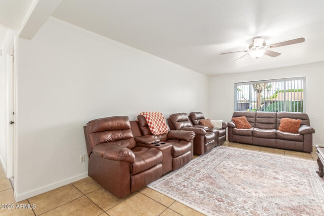 Building Photo - 3312 S Ventura Dr