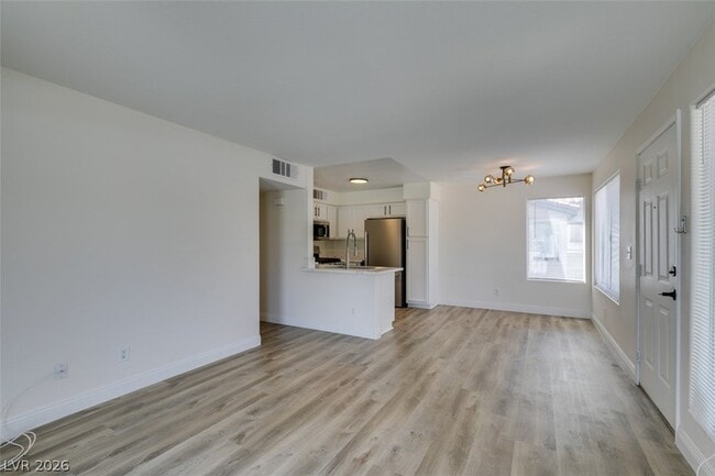 Building Photo - 3065 Casey Dr
