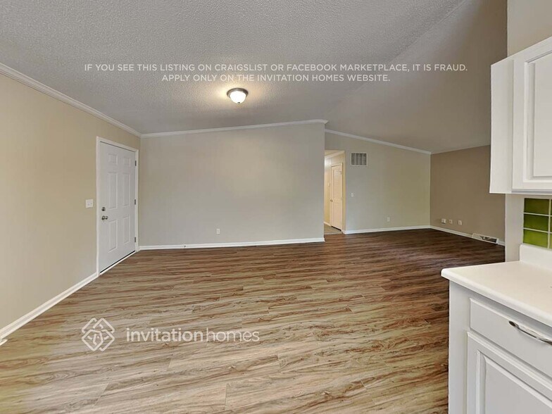 Building Photo - 3154 Alston Dr