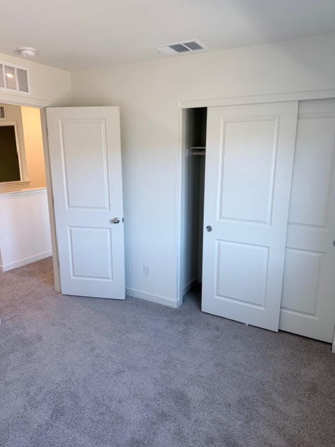 Building Photo - Move-in Ready! 4 Bedroom 2.5 House in Lemmon Valley!