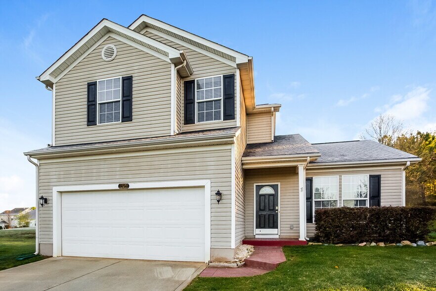 Building Photo - 6905 Brandon Chase Ln