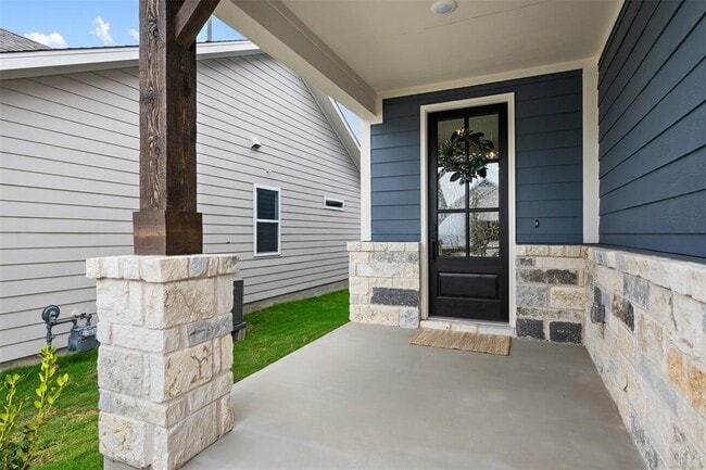 Building Photo - 283 Ranier Wy