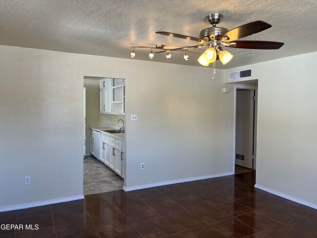 Building Photo - 7952 Monterrey Dr
