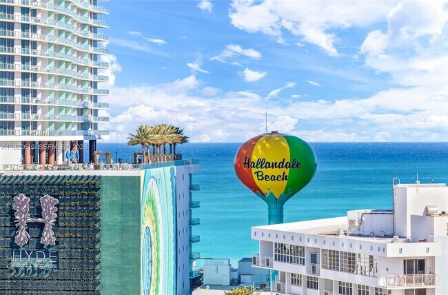 Building Photo - 2600 E Hallandale Beach Blvd