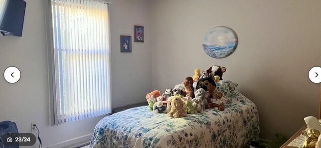 Building Photo - 5705 Lessandro St