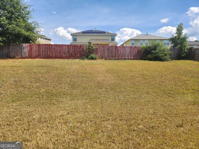 Building Photo - 7168 Village Loop