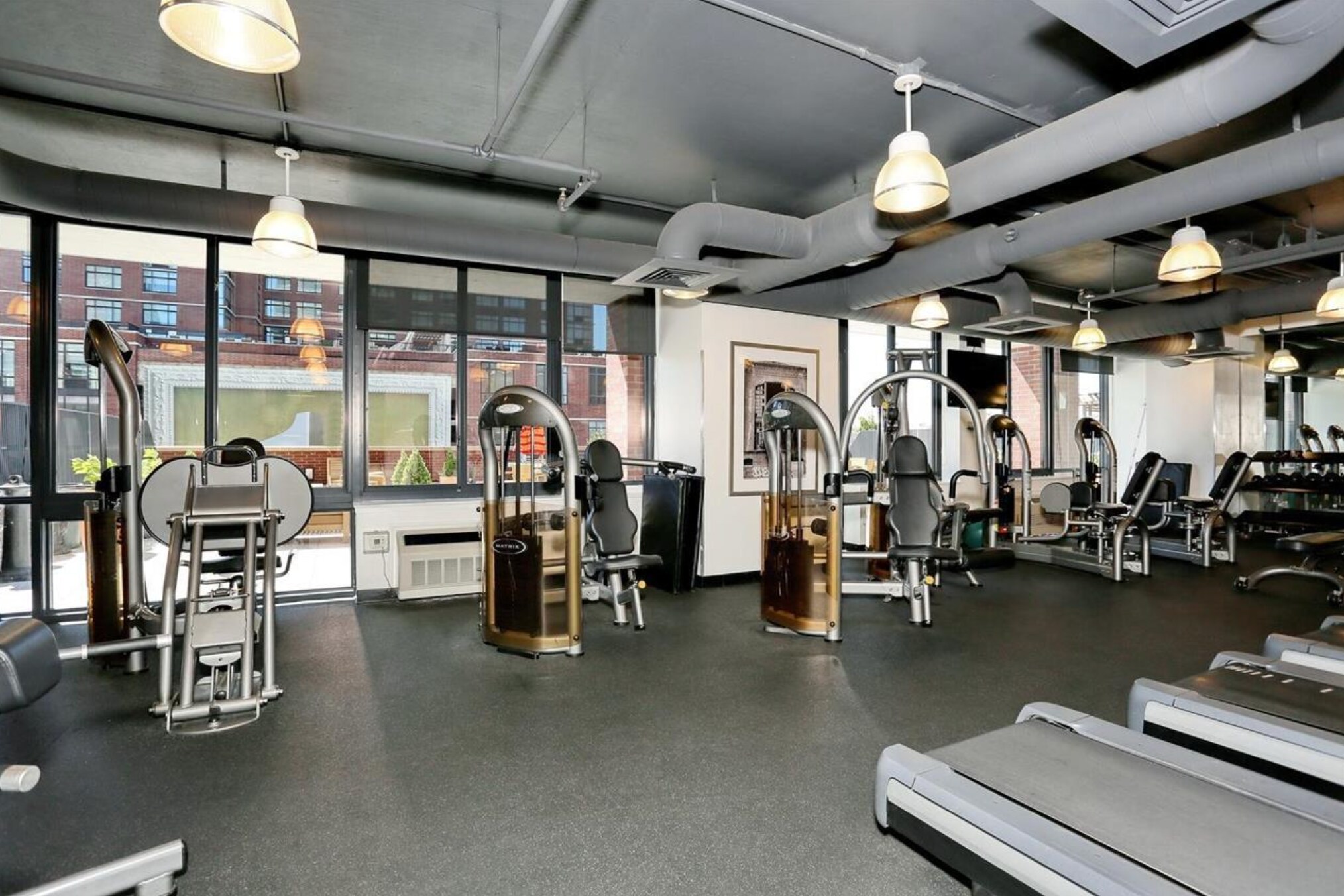 Building Photo - 389 Washington St