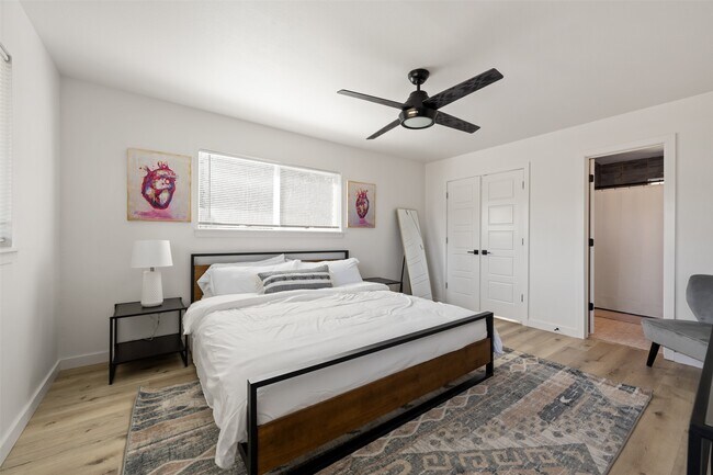 Building Photo - 6104 Reicher Dr