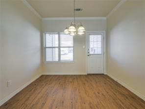 Building Photo - 5421 Dolores Pl