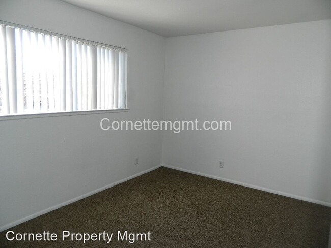 Building Photo - 6421 Benning St