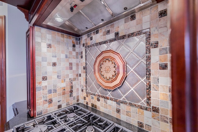 Building Photo - 1991 Chesterfield Ridge Cir