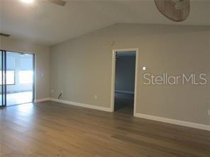 Building Photo - 376 Oak Hill Dr