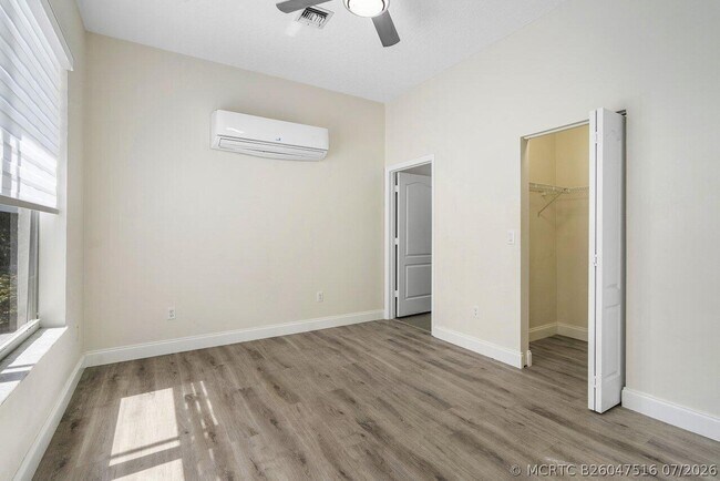 Building Photo - 50 Lake Eden Dr