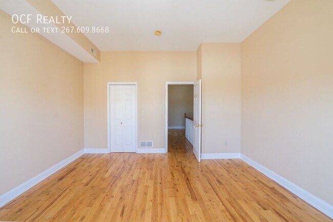 Building Photo - 1002 S 20th St