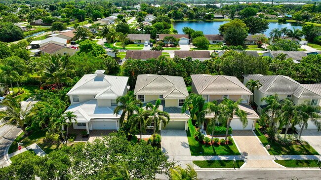 Building Photo - 6788 Hendry Dr