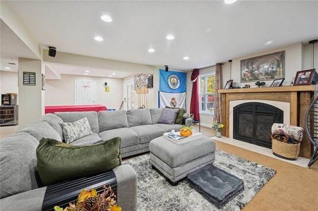 Building Photo - 1005 Autumn Woods Dr