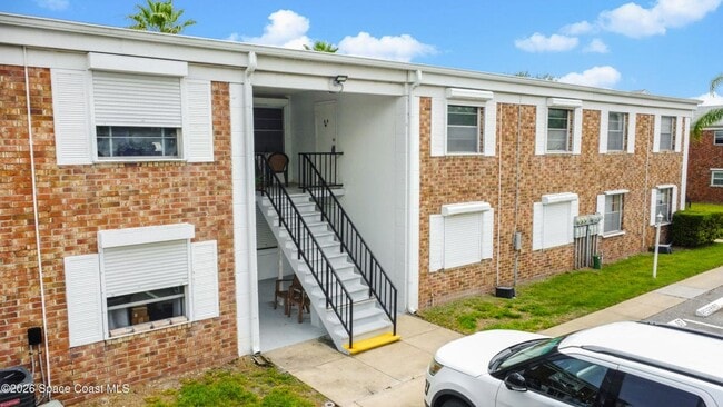 Building Photo - 190 E Olmstead Dr