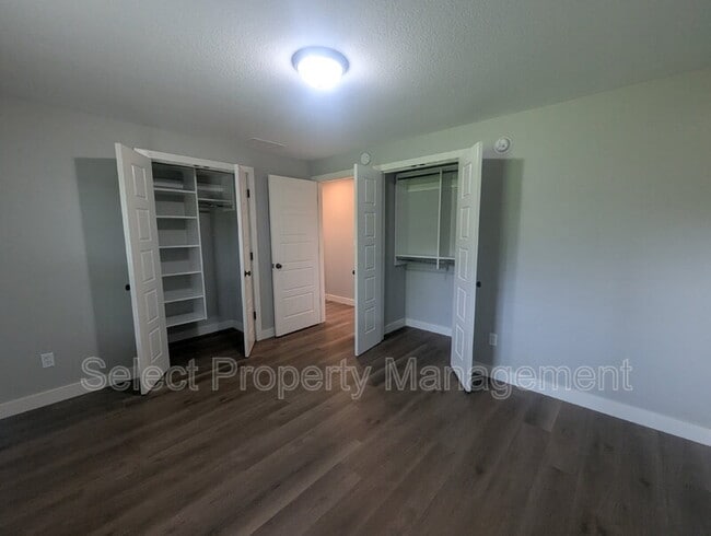 Building Photo - 1437 W Cedar Canyons Rd