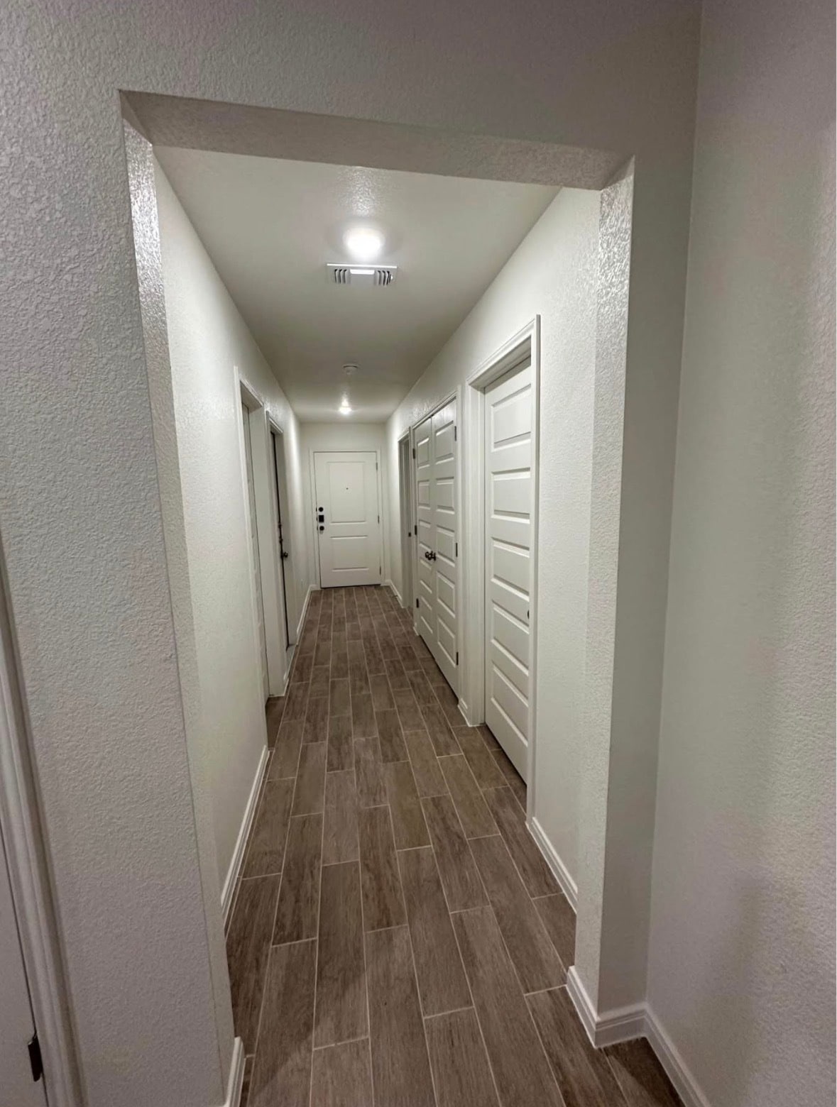 Building Photo - 901 Switchgrass Dr