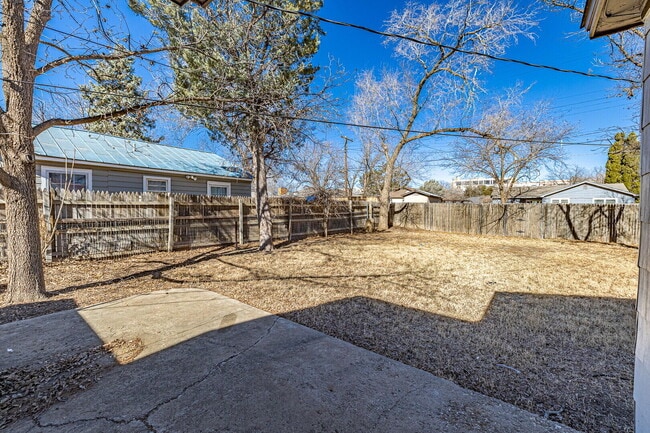 Building Photo - 3514 24th St