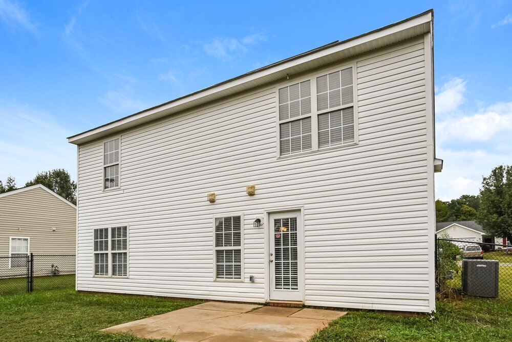 Building Photo - 8504 Stoneman Pl