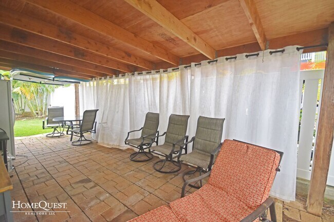 Building Photo - Kailua SFH in Kaelepulu School District 3/2+ Den, AC and Pet friendly!  $5250/mo
