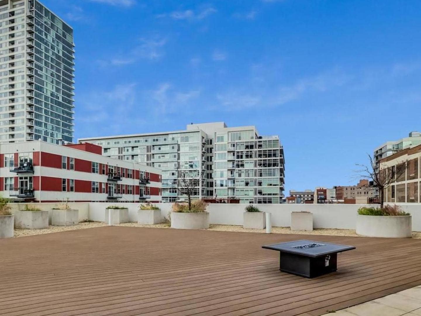 Building Photo - 1600 S Indiana Ave