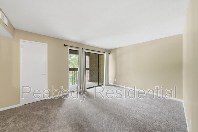 Building Photo - 1570 Moorings Dr