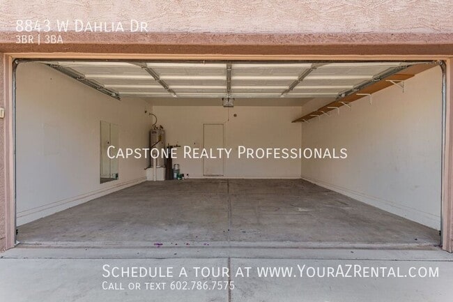 Building Photo - 8843 W Dahlia Dr