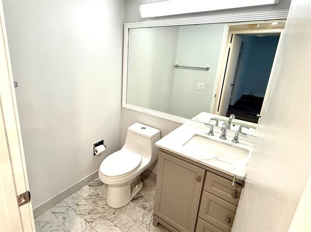 Building Photo - 1541 Brickell Ave