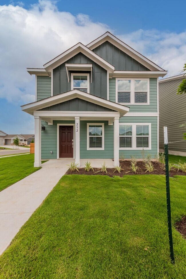 Building Photo - 252 Patagonia