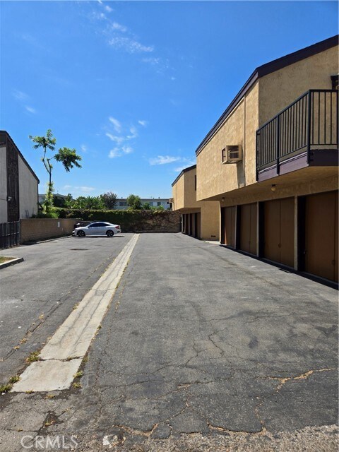 Building Photo - 13042 Casa Linda Ln