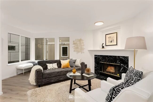 Building Photo - 1758 16th Ave. S