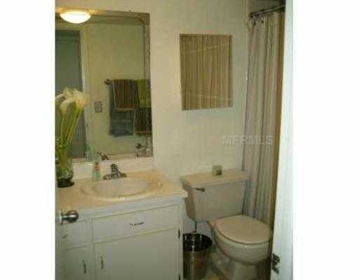 Building Photo - Mallory Square - South Tampa condo close t...