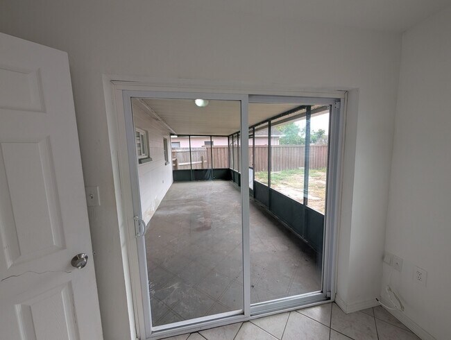 Building Photo - 8402 Corney Dr