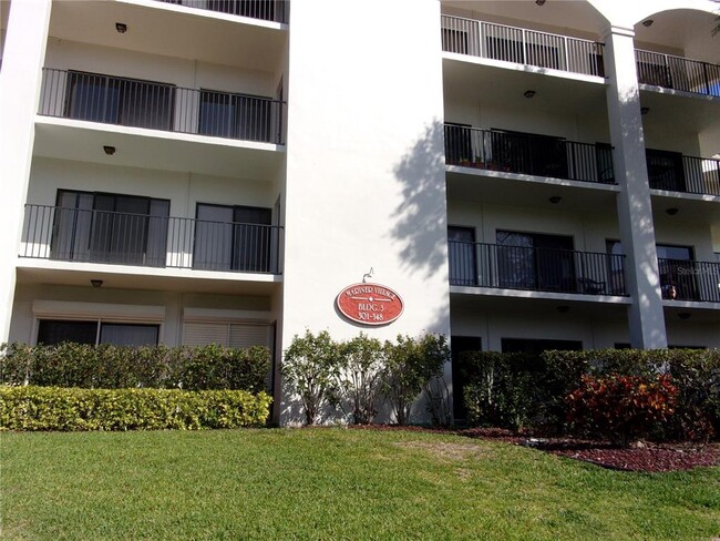 Building Photo - 332 Mariner Dr
