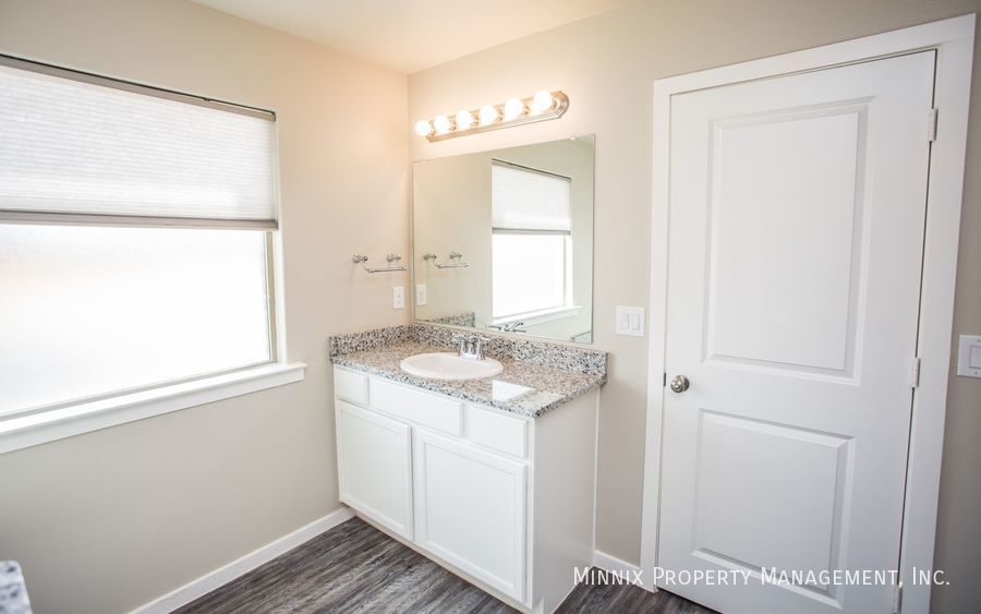 Building Photo - 2010 Kirksey Ave