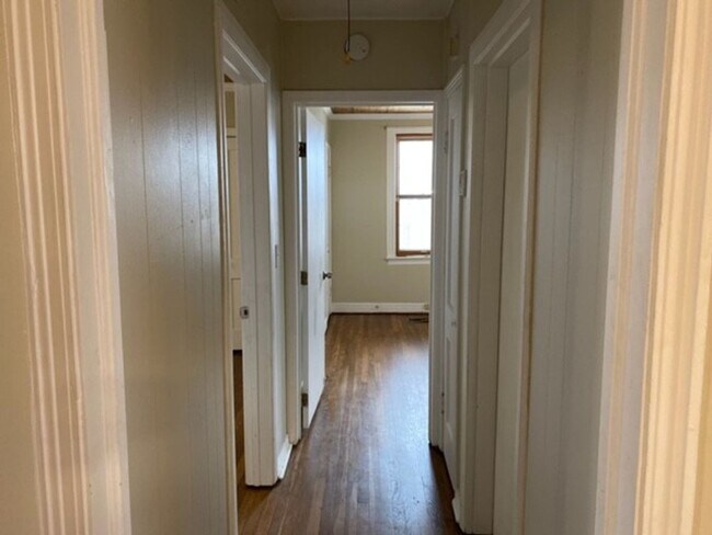 Building Photo - Newly Renovated Home in West Fondren!