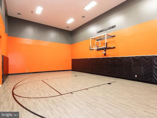 Building Photo - 4850 Eisenhower Ave