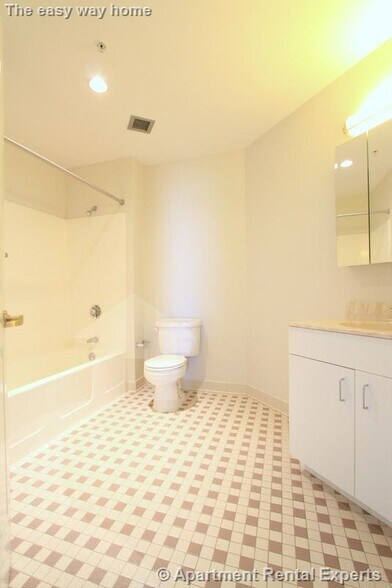 Building Photo - 632 Massachusetts Ave