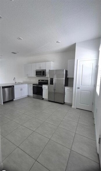Building Photo - 3064 Skyline Lp