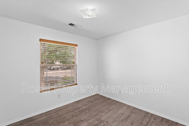 Building Photo - 2305 Maiden Grass Rd NW